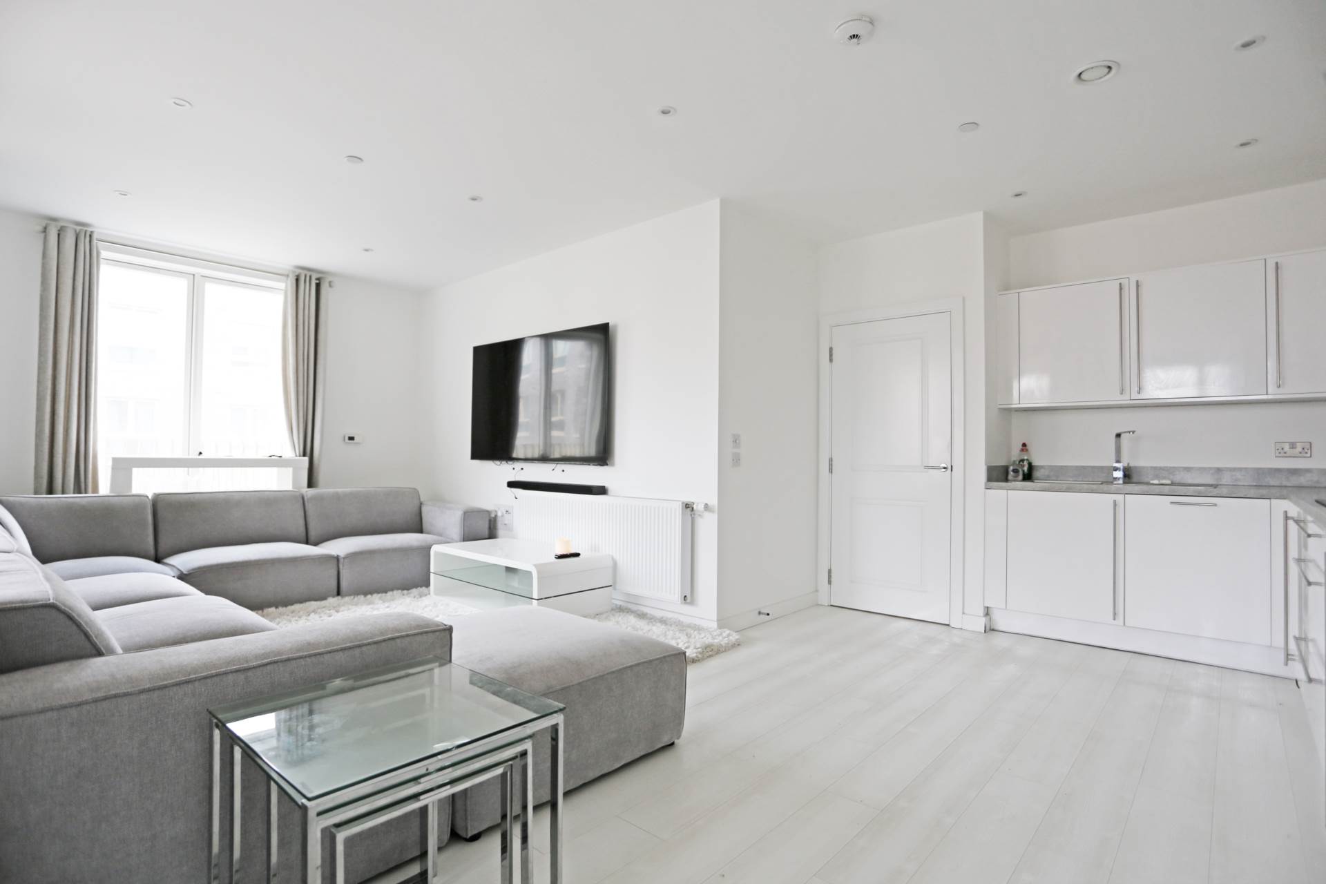 Frogley Park, Barking Riverside, IG11, Image 2