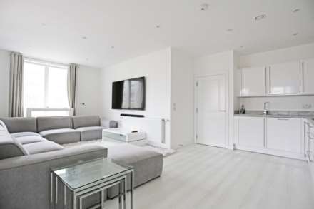 Frogley Park, Barking Riverside, IG11, Image 2