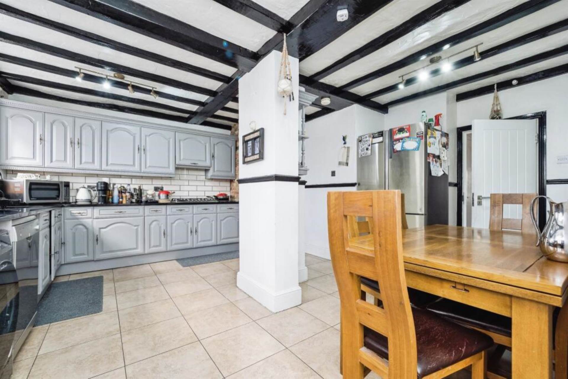 Beccles Drive, Barking, Upney, IG11, Image 3