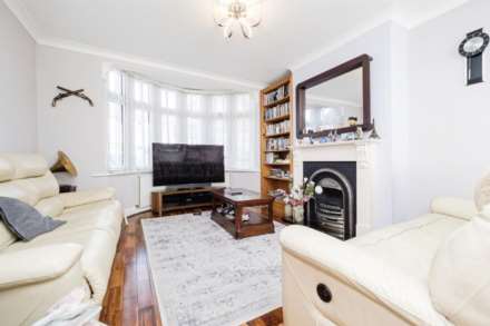Beccles Drive, Barking, Upney, IG11, Image 4