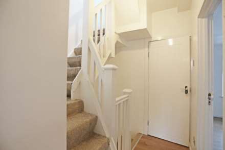 Denny Gardens, Dagenham, RM9, Image 12