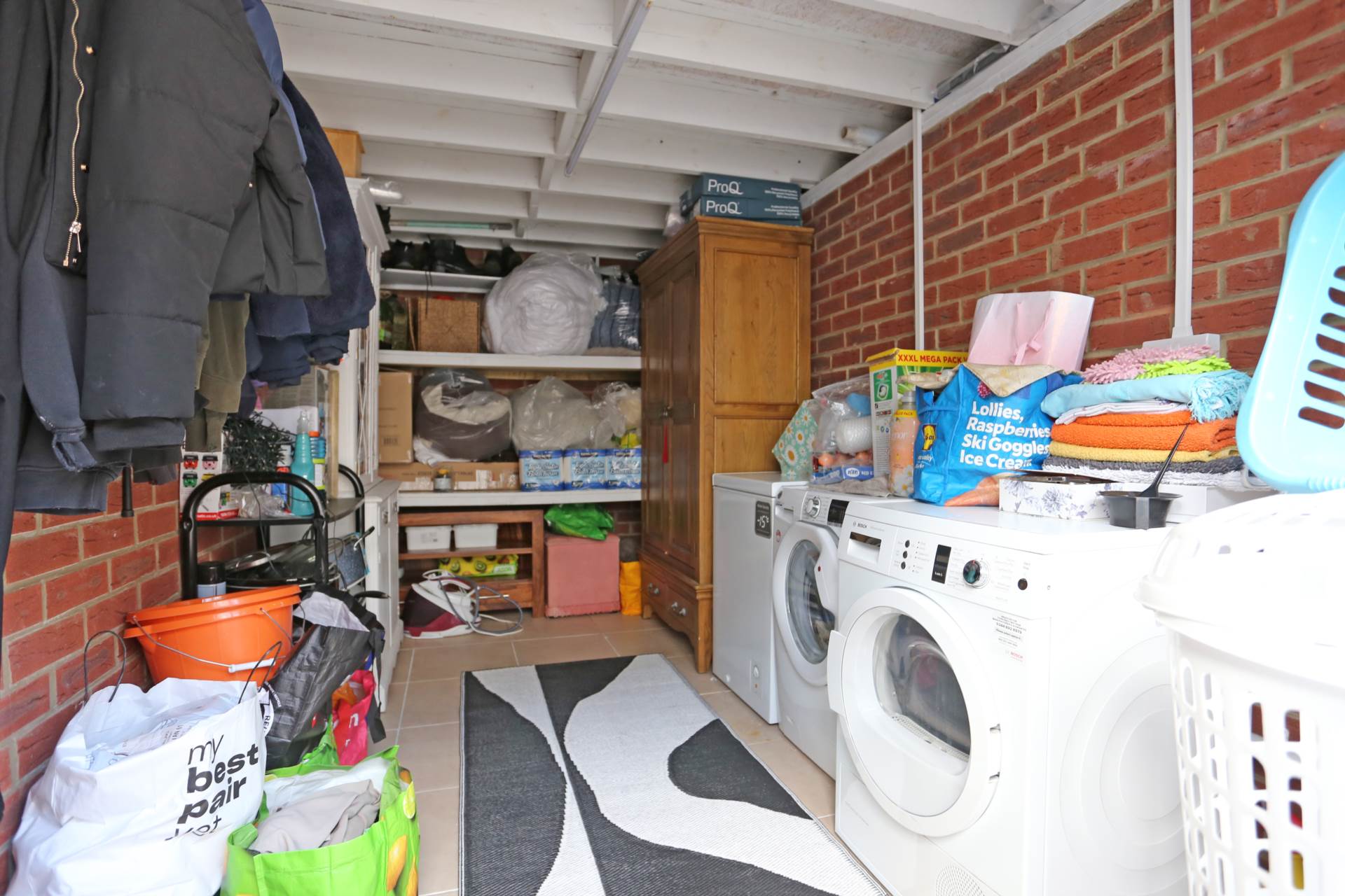 Whalebone Lane South, Dagenham, RM8, Image 11