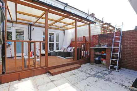 Whalebone Lane South, Dagenham, RM8, Image 12