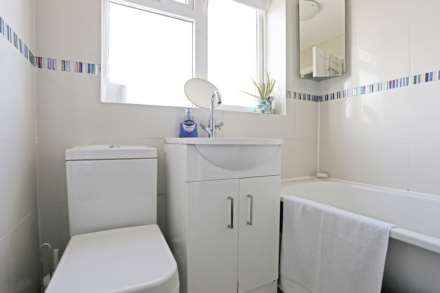 Whalebone Lane South, Dagenham, RM8, Image 9