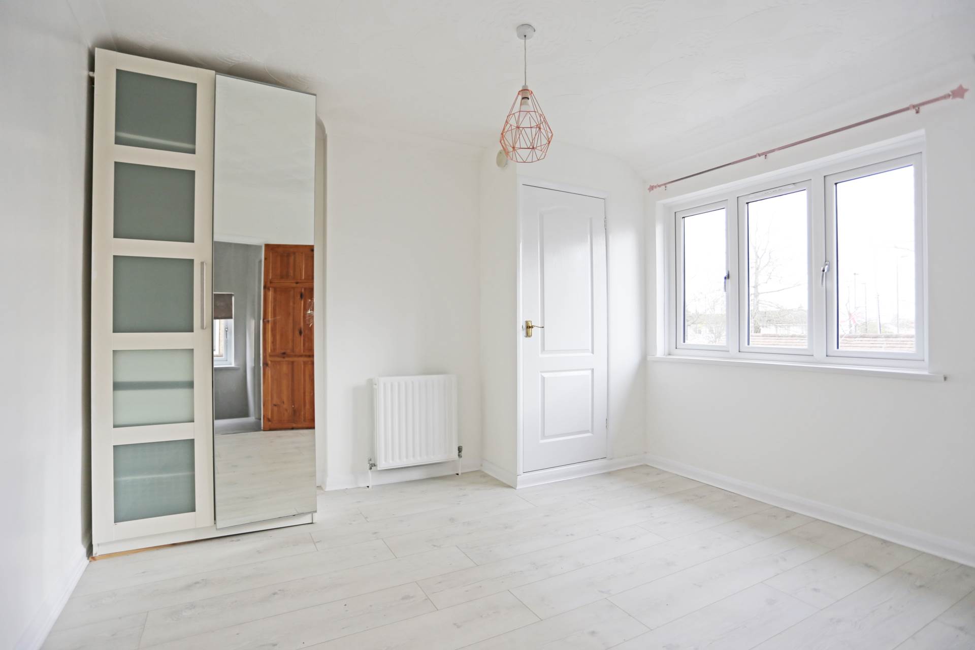 St Giles Close, Dagenham, RM10, Image 9