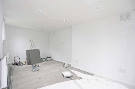 St Giles Close, Dagenham, RM10, Image 13