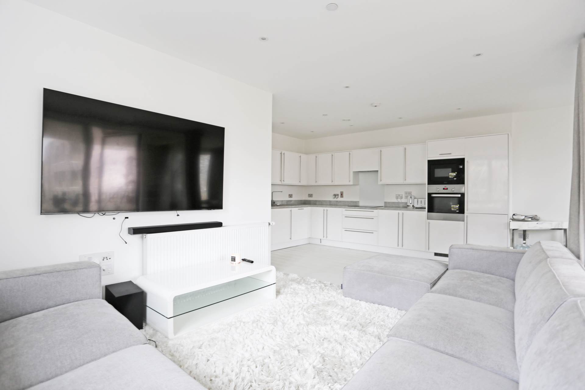 Frogley Park, Barking Riverside, IG11, Image 1
