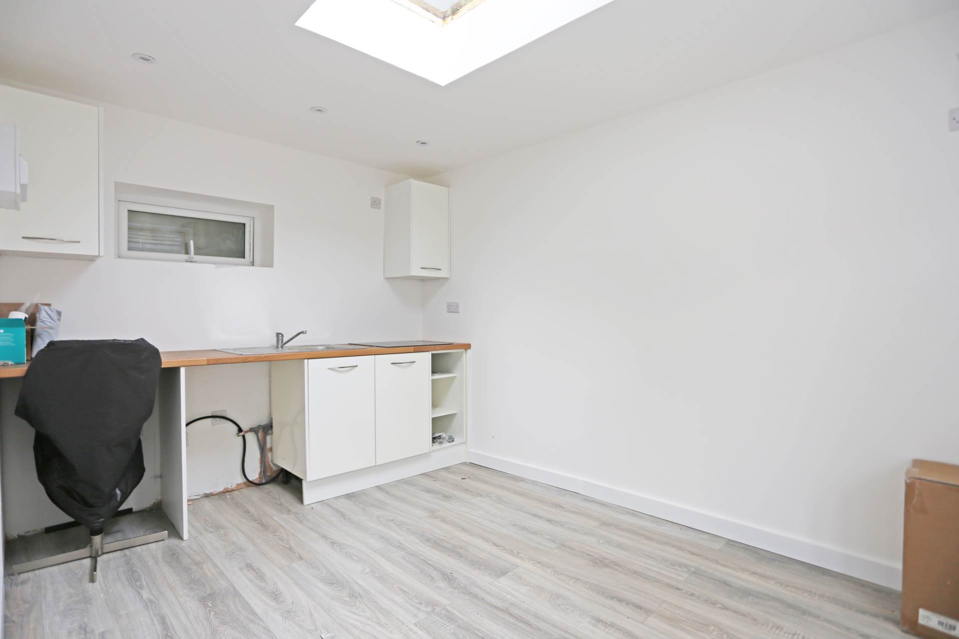 Burnside Road, Dagenham, RM8, Image 2