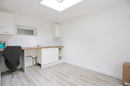 Burnside Road, Dagenham, RM8, Image 2