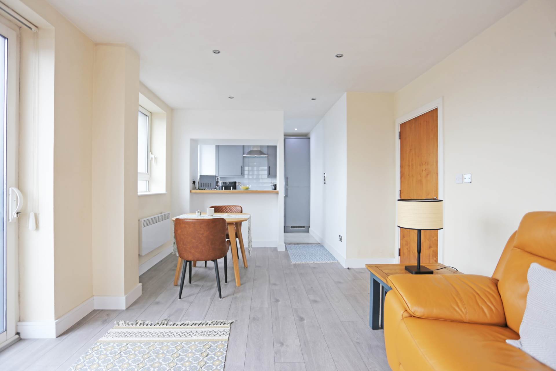 The Pinnacle, High Road, Chadwell Heath, RM6, Image 4