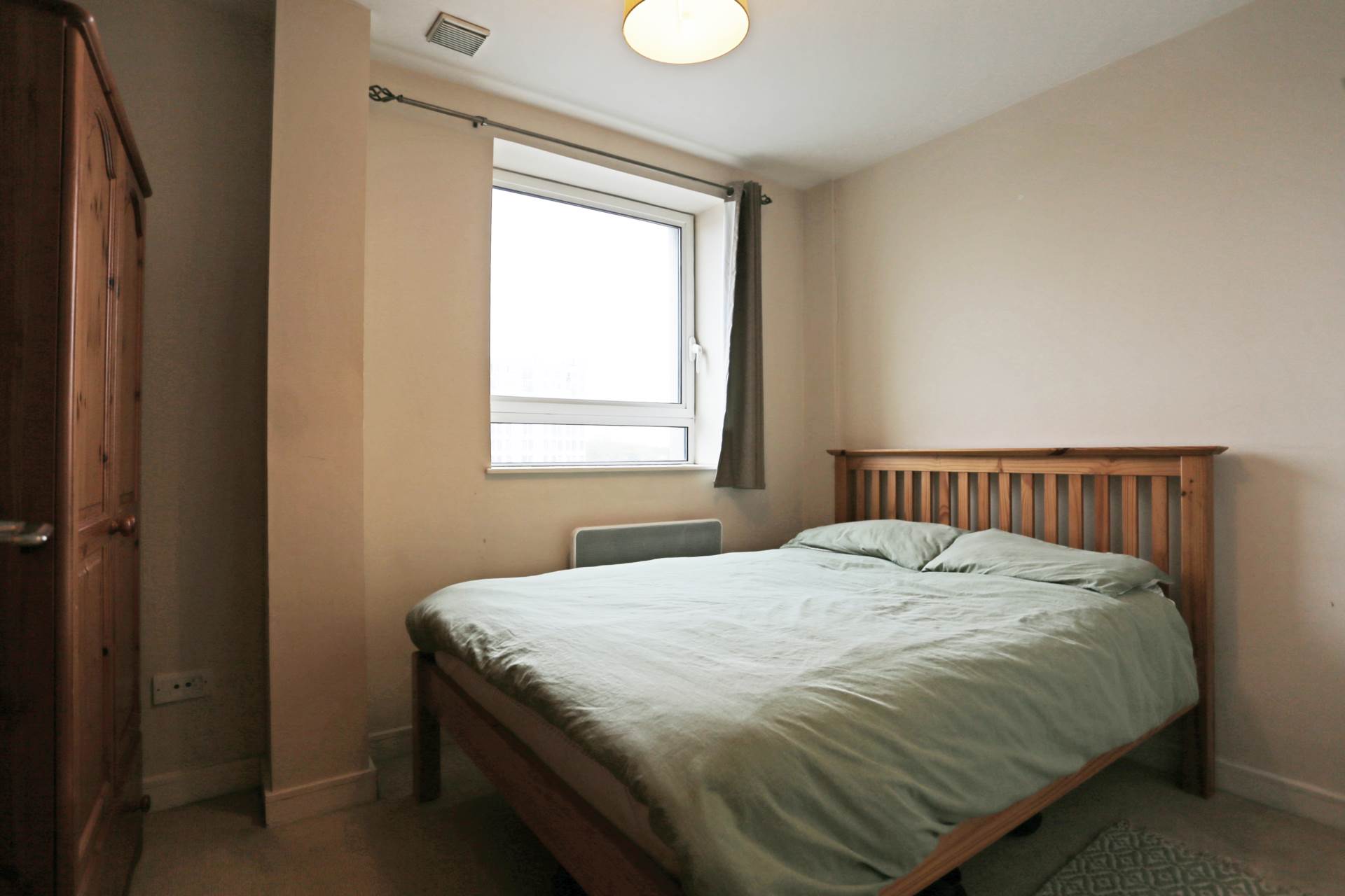 The Pinnacle, High Road, Chadwell Heath, RM6, Image 8