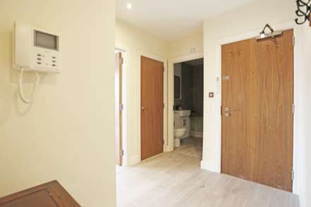 The Pinnacle, High Road, Chadwell Heath, RM6, Image 10