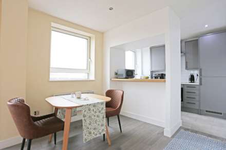 The Pinnacle, High Road, Chadwell Heath, RM6, Image 3