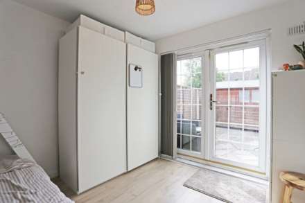 Columbine Way, Romford, Image 7
