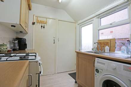 Cowper Road, Rainham, RM13, Image 3