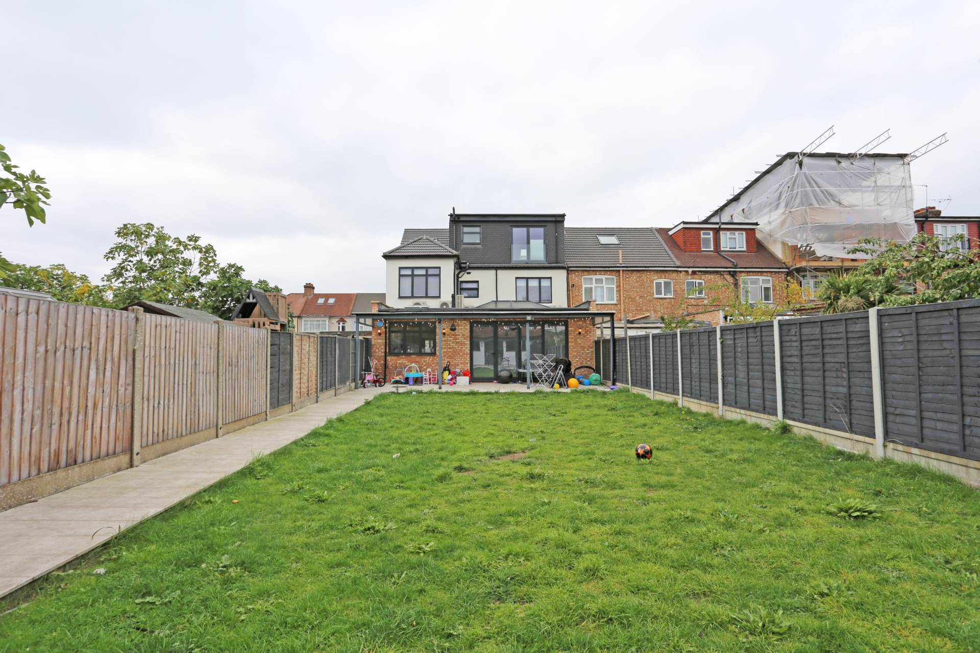 Brook Crescent, Chingford, London, E4, Image 24