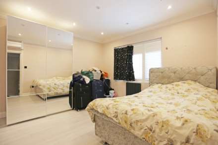 Brook Crescent, Chingford, London, E4, Image 14