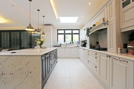 Brook Crescent, Chingford, London, E4, Image 2