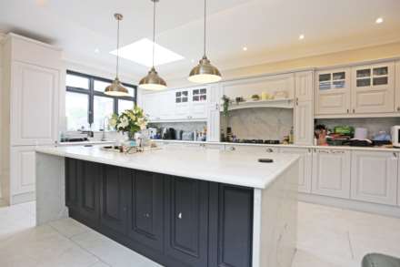Brook Crescent, Chingford, London, E4, Image 4