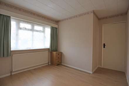 Tendring Way, Romford, Image 8