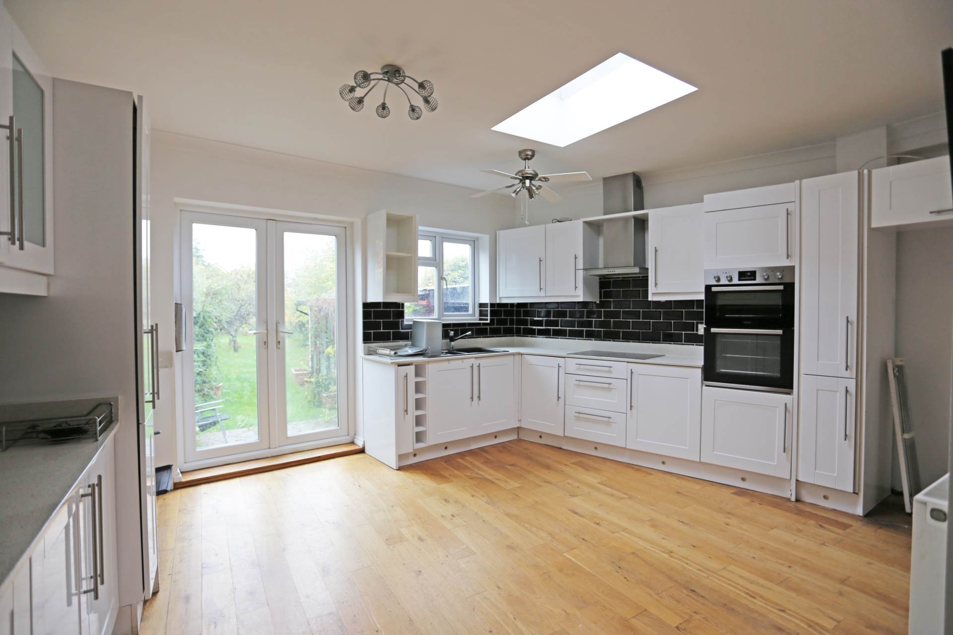 Cottesmore Avenue, Clayhall, Ilford, IG5, Image 2