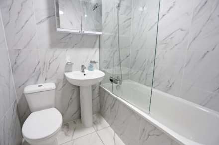 Marlborough Road, Archway, London, N19, Image 8