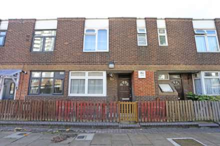3 Bedroom Terrace, Roebourne Way, London, Newham, E16