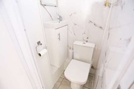 Roebourne Way, London, Newham, E16, Image 11