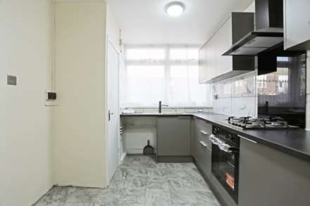 Roebourne Way, London, Newham, E16, Image 3