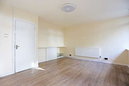 Roebourne Way, London, Newham, E16, Image 4