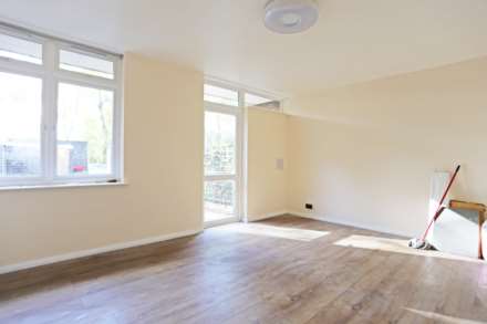 Roebourne Way, London, Newham, E16, Image 5