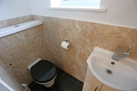 Rowdowns Road, Dagenham, RM9, Image 11