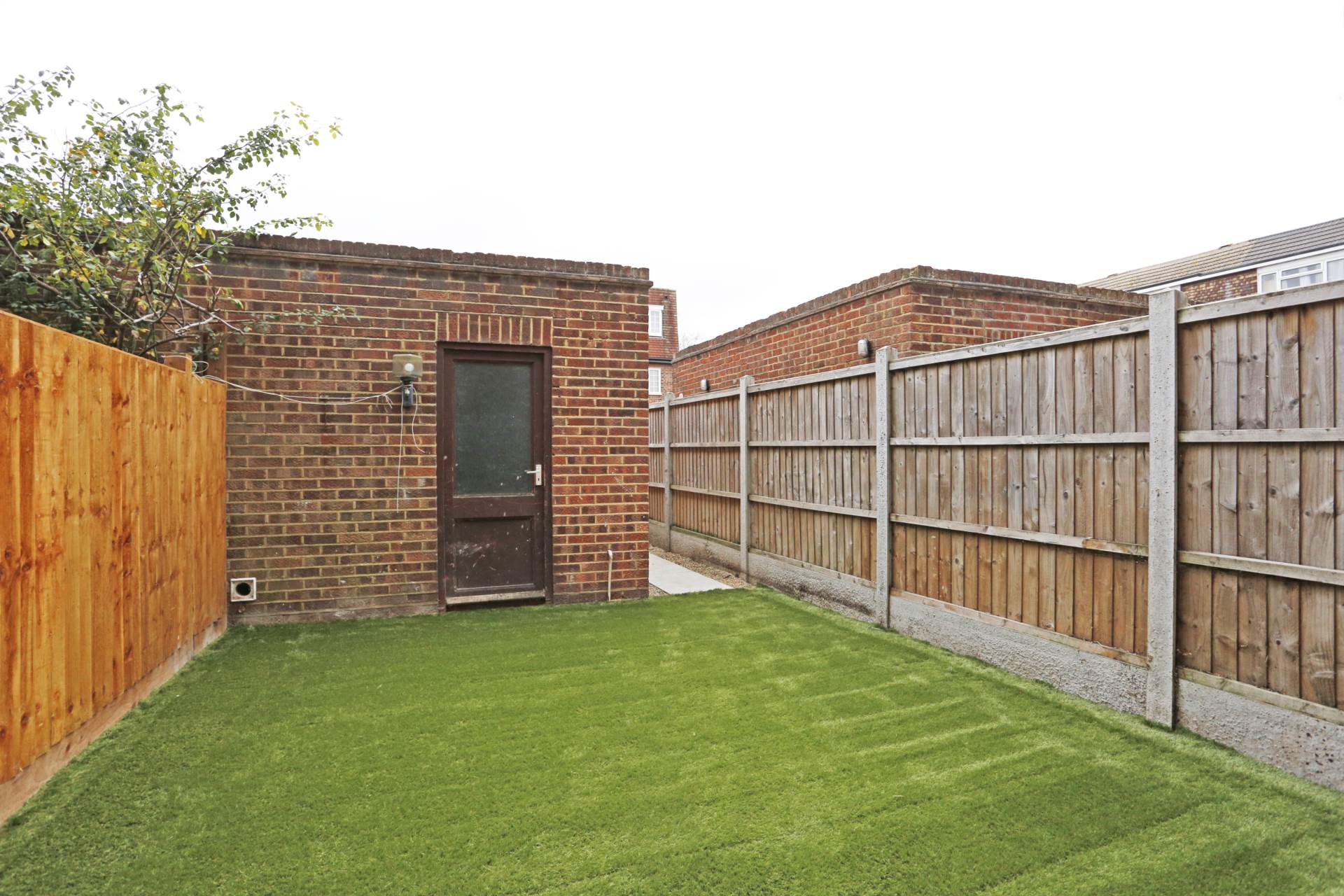 Lansbury Avenue, Chadwell Heath, Romford, RM6, Image 15