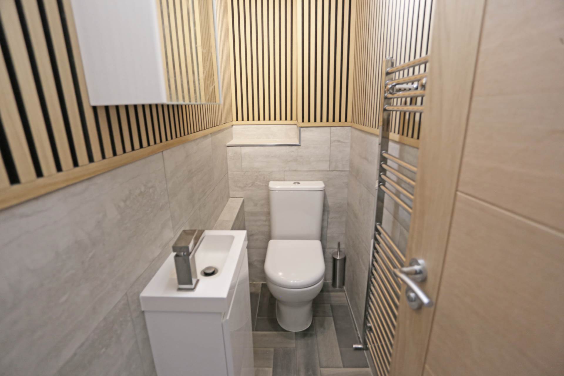 Lansbury Avenue, Chadwell Heath, Romford, RM6, Image 8