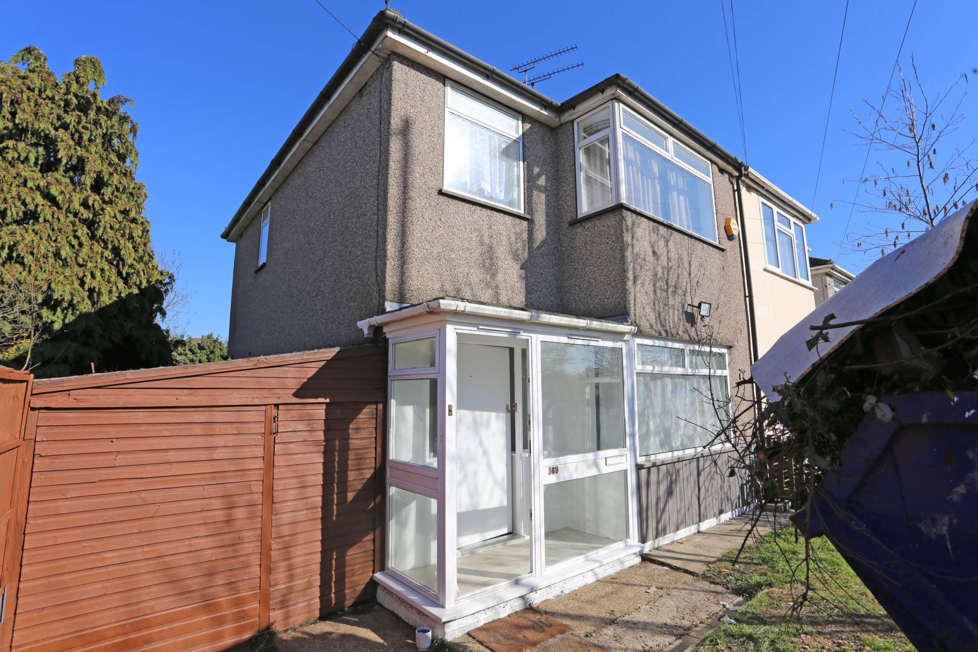 Dagenham Road, Romford, Image 1