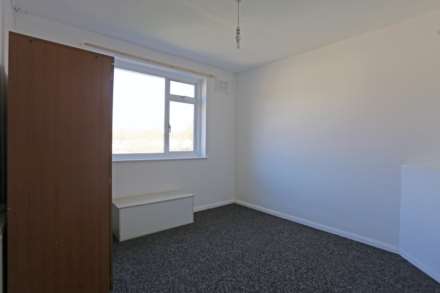 Dagenham Road, Romford, Image 3