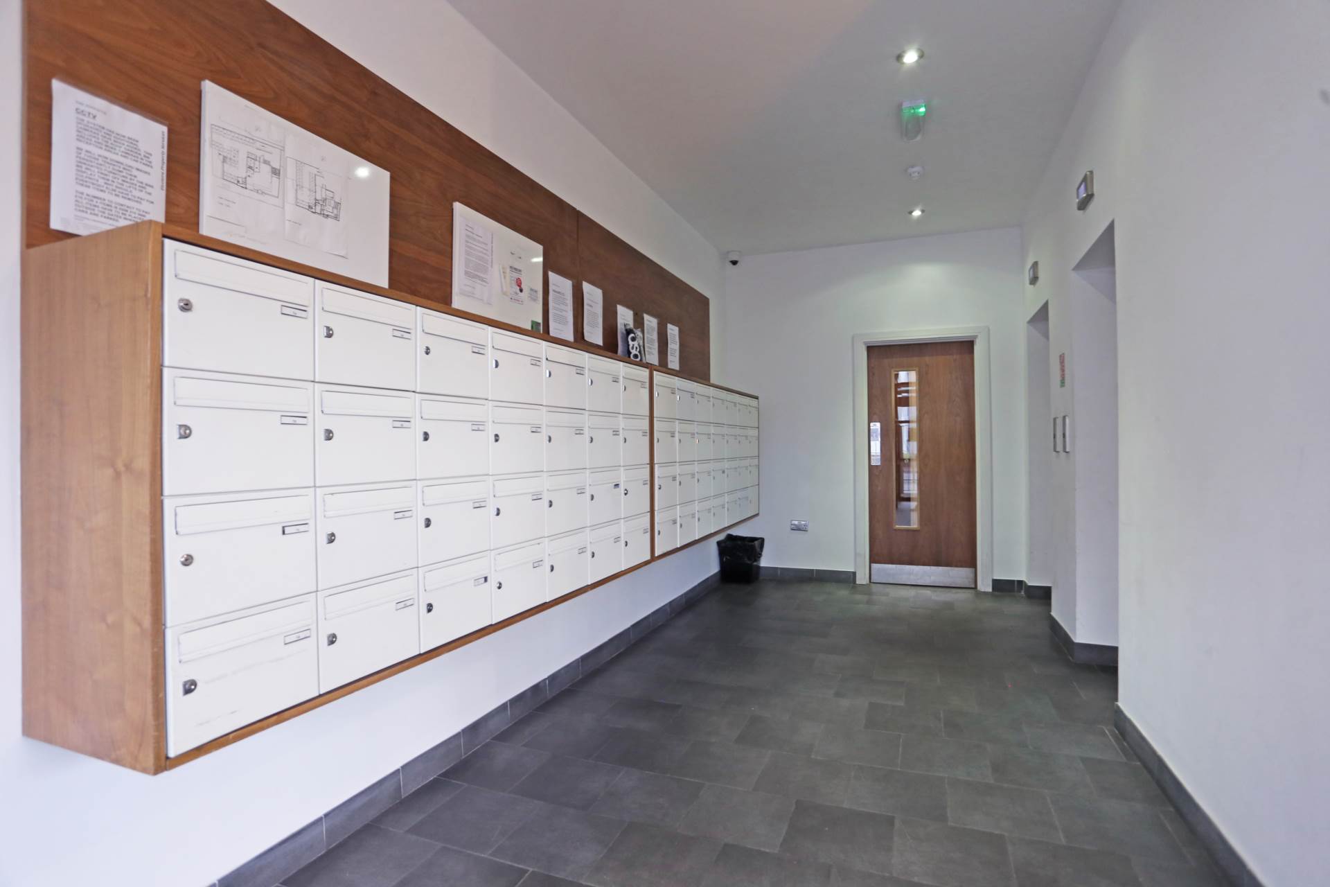 High Road, Chadwell Heath, Romford, RM6, Image 12