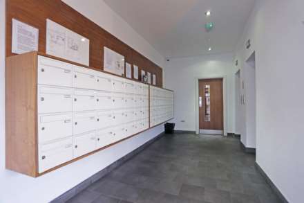 High Road, Chadwell Heath, Romford, RM6, Image 12