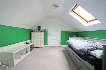 Hamlet Road, Collier Row, RM5, Image 18