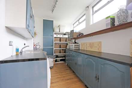 Hamlet Road, Collier Row, RM5, Image 22