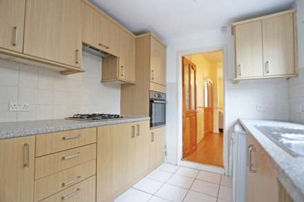 Heath Road, Chadwell Heath, RM6, Image 3