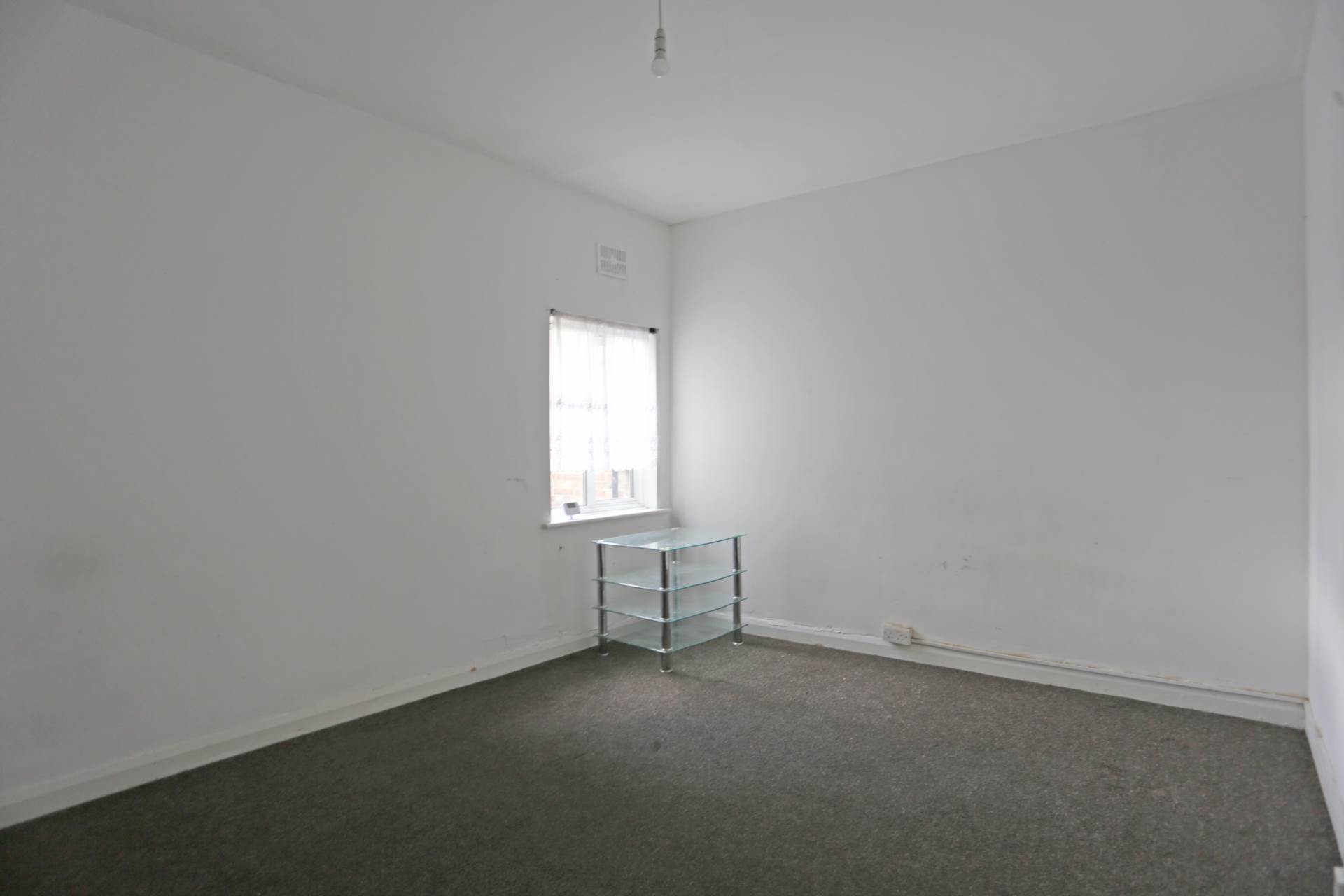 Tudor Parade, Romford, Image 3