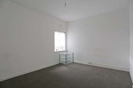 Tudor Parade, Romford, Image 3