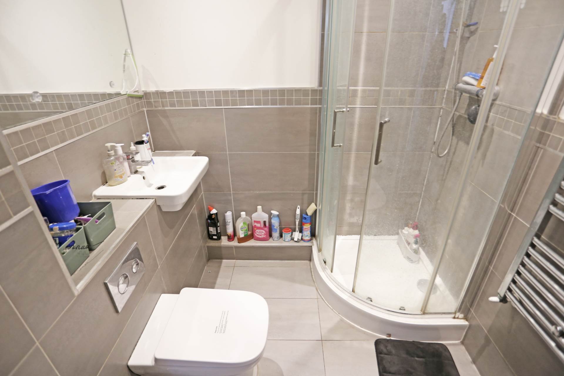 Mercury Gardens, Romford, RM1, Image 6