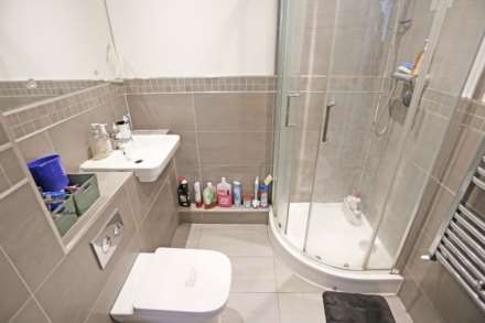 Mercury Gardens, Romford, RM1, Image 6