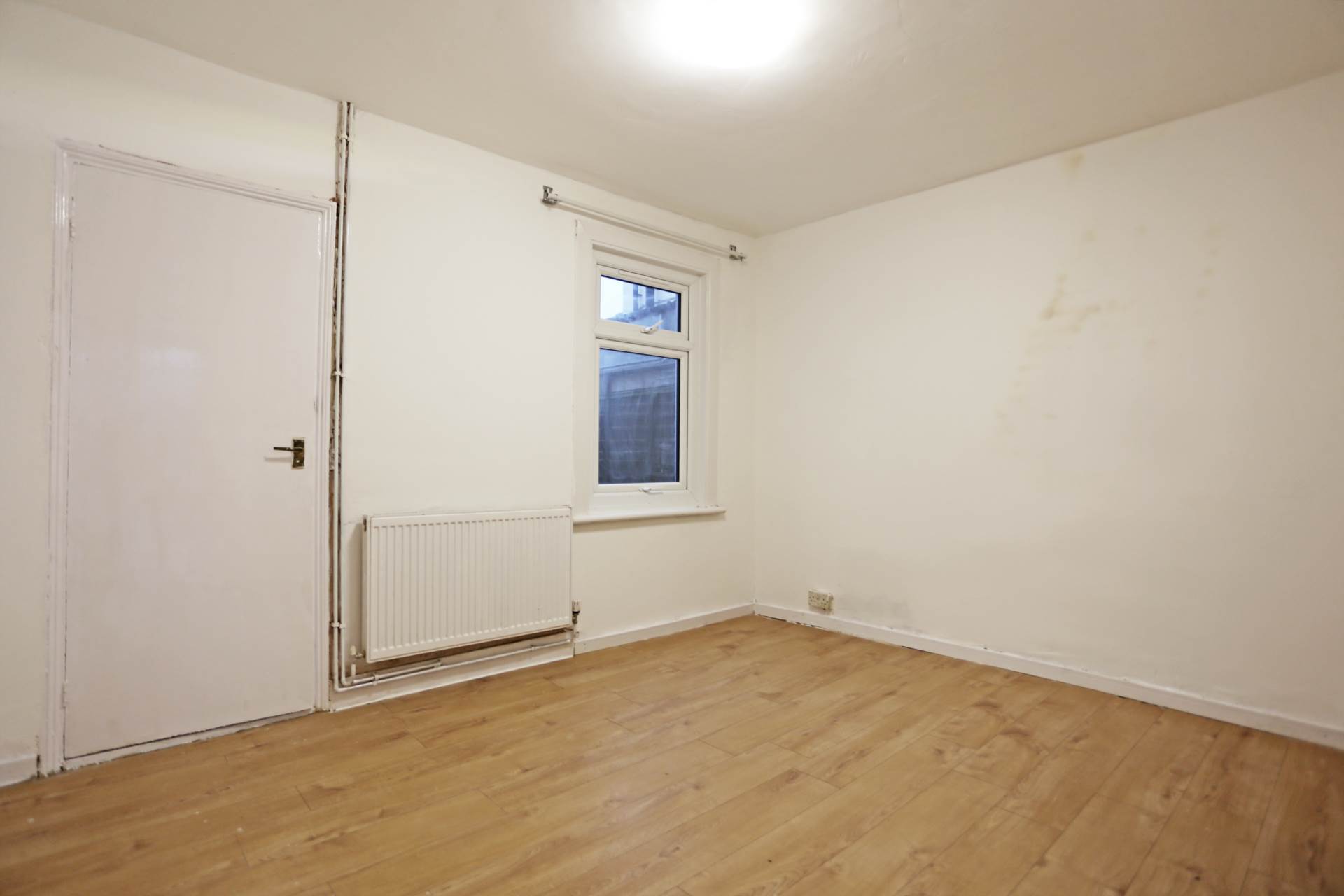 Brooke Road, Grays, RM17, Image 3