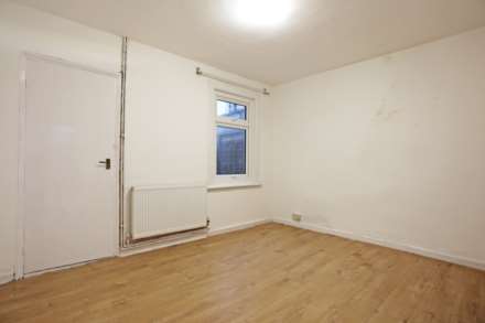 Brooke Road, Grays, RM17, Image 3