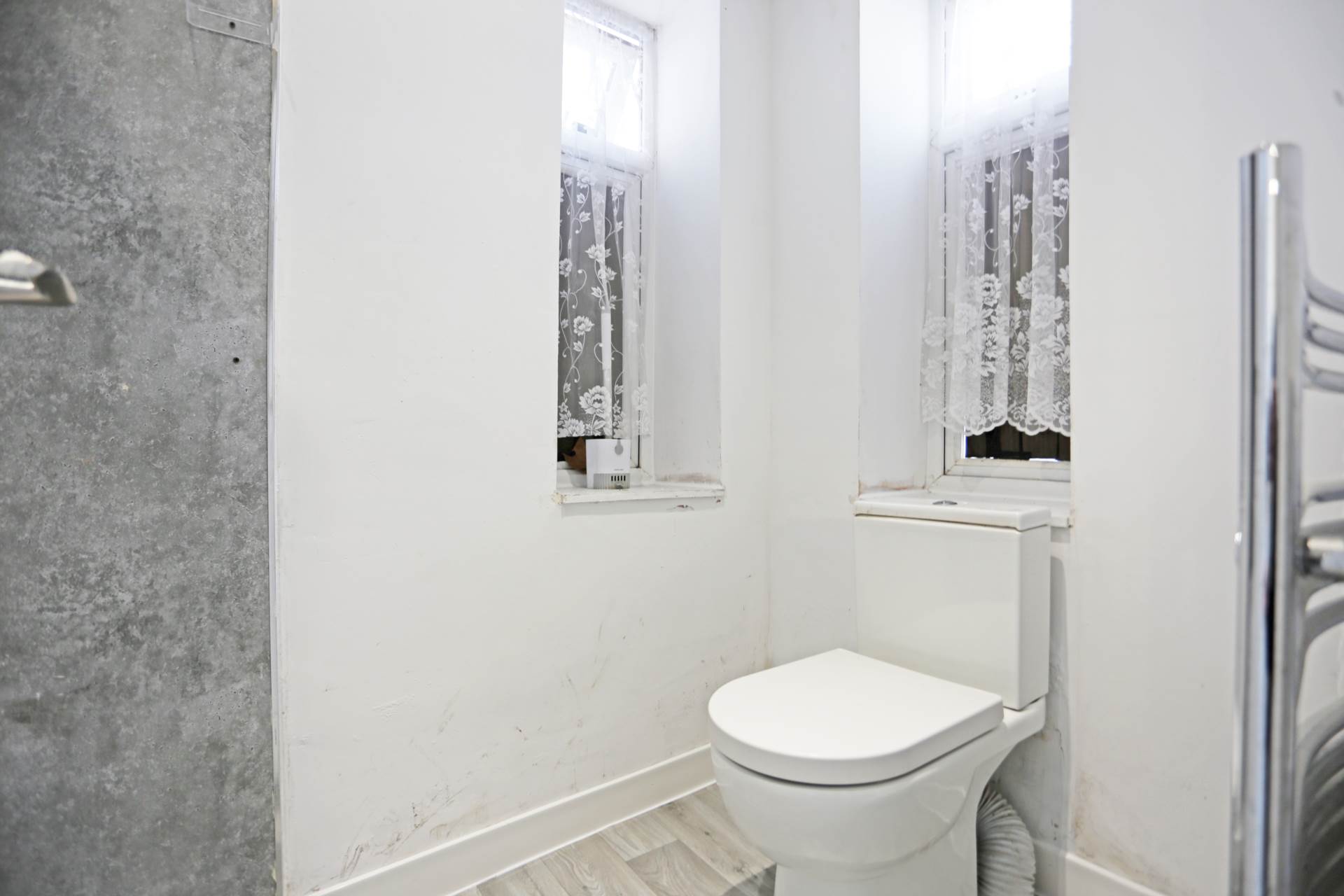 Sterry Gardens, Dagenham, RM10, Image 10