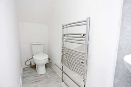 Sterry Gardens, Dagenham, RM10, Image 11