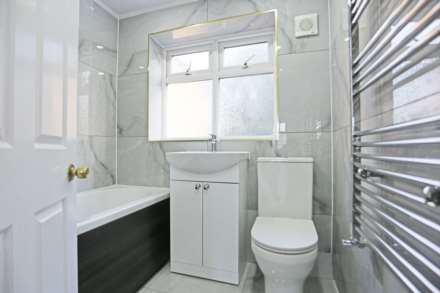 St Matthews Close, Rainham, RM13, Image 10